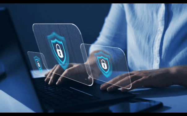 Anonimato en las Redes Sociales: Un Caso Judicial que Desafía a Facebook y Meta